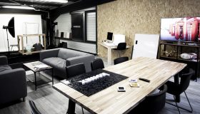 Notre studio photo dédié aux produits : packshots, mise en scène et plus encore !